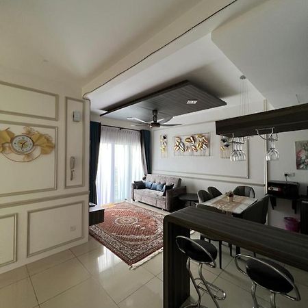 Ourstay @ Swiss Garden Residence Kuantan Esterno foto