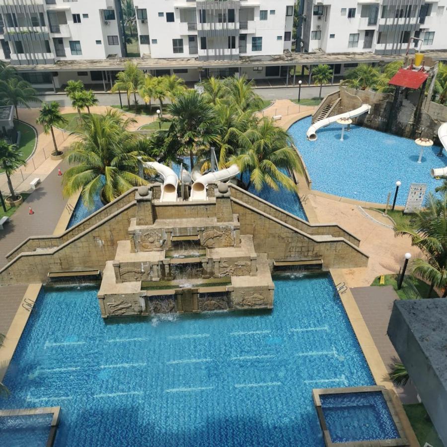 Ourstay @ Swiss Garden Residence Kuantan Esterno foto